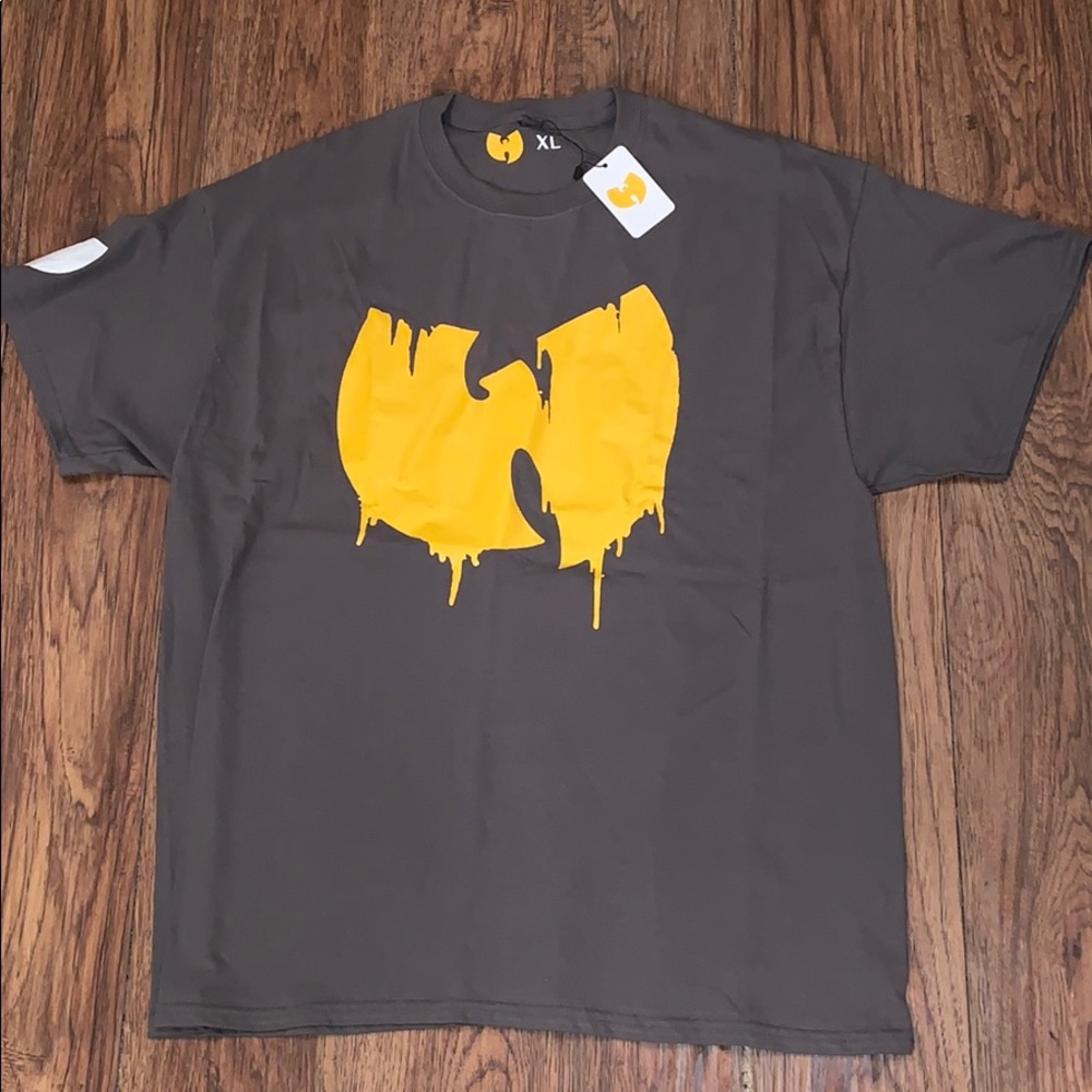 Wu Tang Clan logo shirt. New w tags. XL